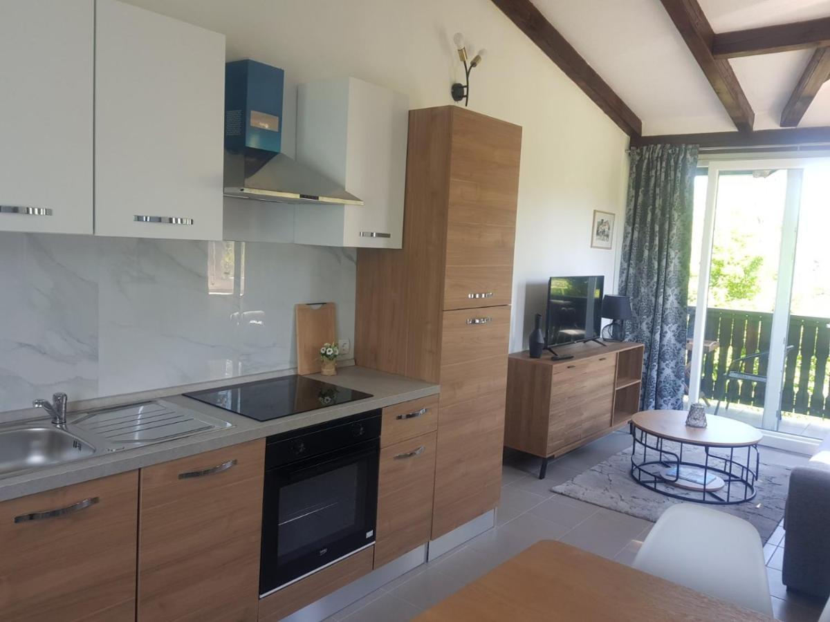 Rooms Brig Duga Resa Εξωτερικό φωτογραφία