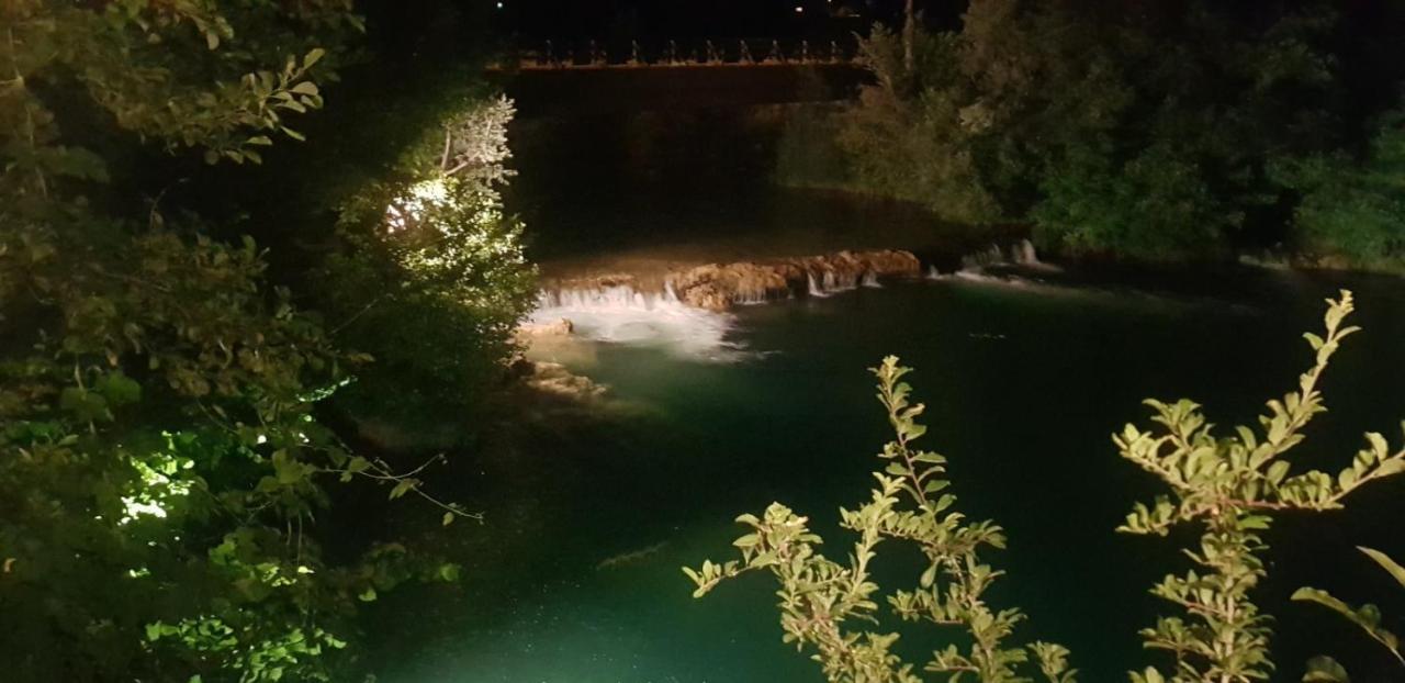 Rooms Brig Duga Resa Εξωτερικό φωτογραφία